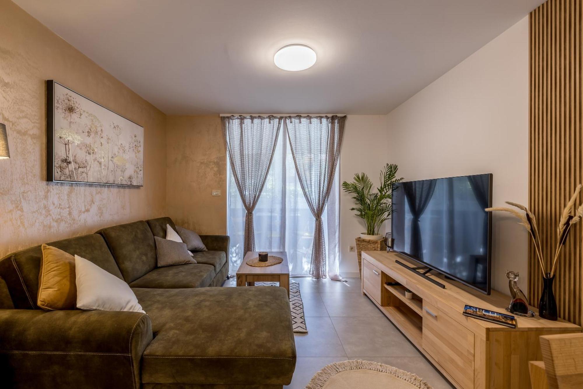Olive Shade - Apartment Near The Beach Split Exterior foto